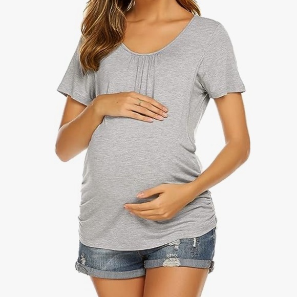 Very gently used. Blue floral Women's Nursing Top. Size small. - Picture 5 of 7